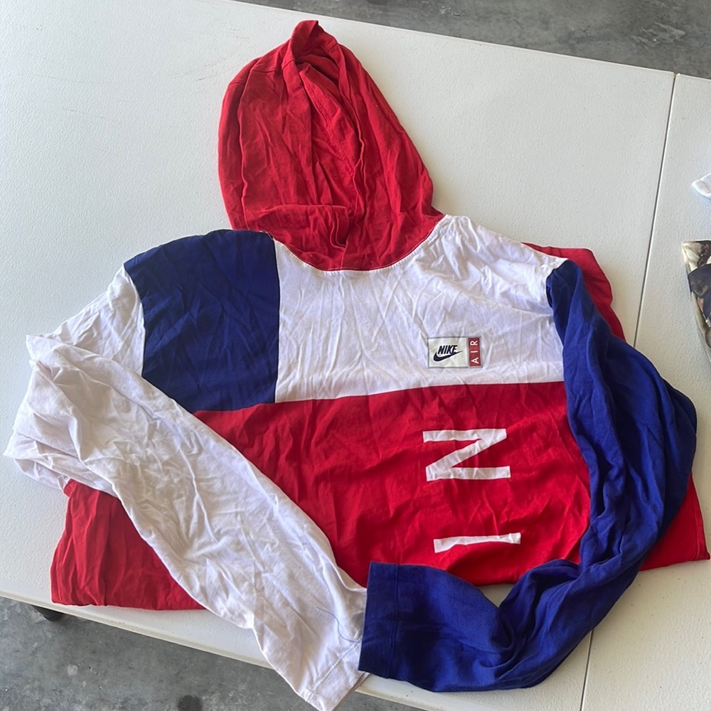 Nike long sleeve hooded T-shirt